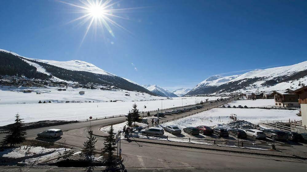 Hotel Champagne Livigno Exterior photo